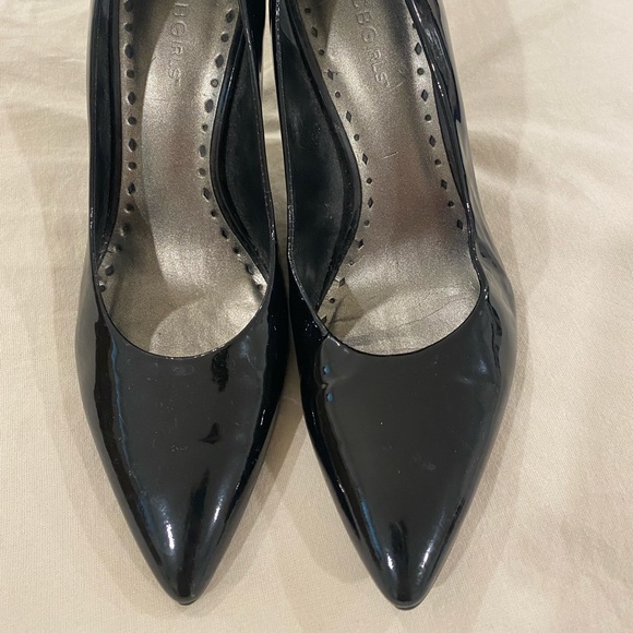 BCBGirls Pointed Toe Heels - Picture 2 of 3